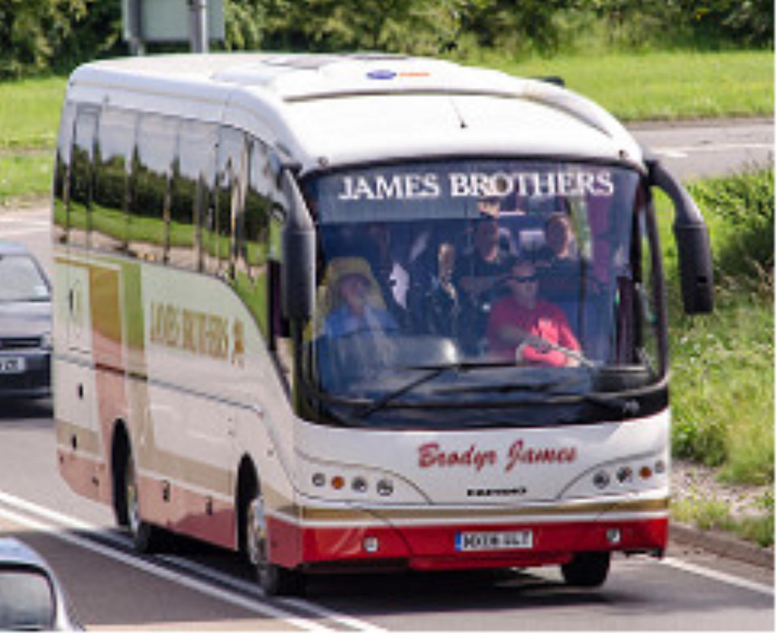 ULT 35 Seater CoachBrodyr James Coaches For Hire